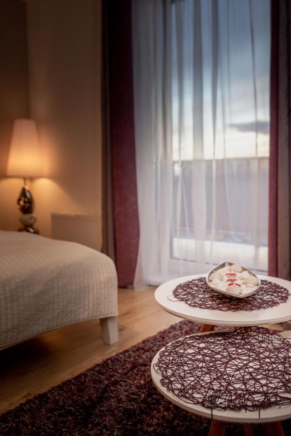 Luxurious, Lovely And Romantic Apartment In Tábor Exterior foto